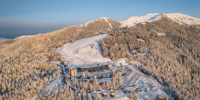 Station du Collet en hive vue du ciel